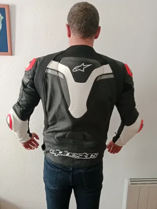 Chaqueta de cuero para moto Alpinestars.Tech-air.