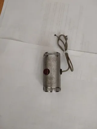 Ambientador Eléctrico Coche con Luz Roja