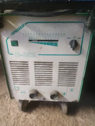 Máquina de soldar 220 y 380