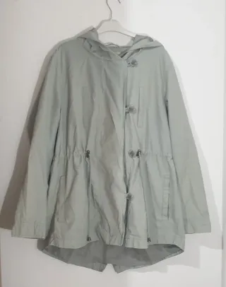 Gabardina verde talla XL