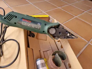 Lijadora de banda Bosch PVS 300 AE