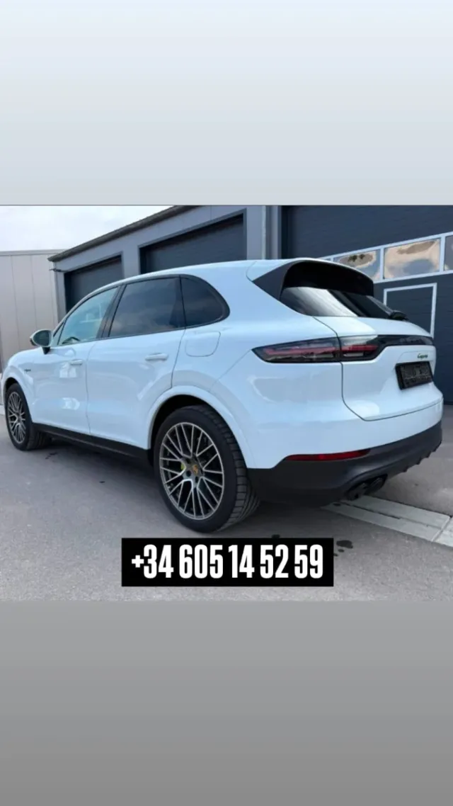 Porsche Cayenne 2022