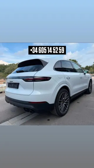 Porsche Cayenne 2022