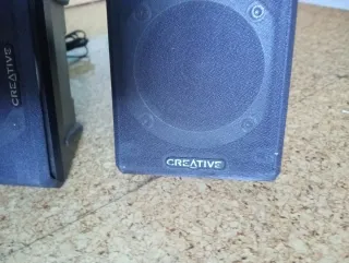 Altavoces Creative Negros