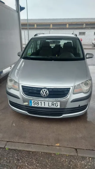 Volkswagen Touran 2009