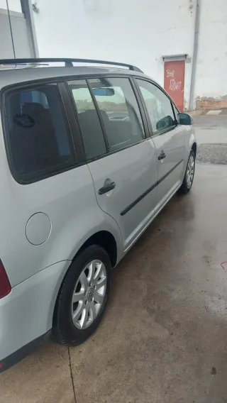 Volkswagen Touran 2009