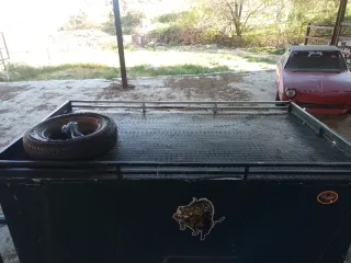 Remolque  perros caza