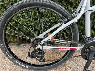 Bicicleta Montaña B'TWIN Blanca y Roja