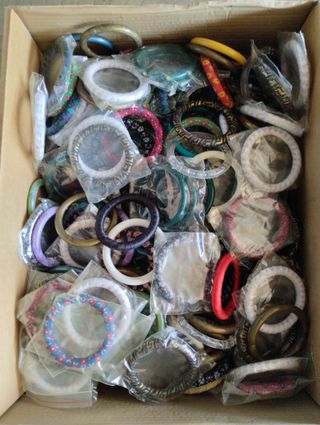 Lotto 305 Braccialetti Vari Colori