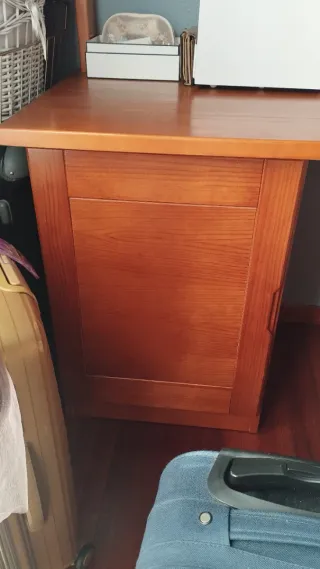 Mesa estudio y estantería pino