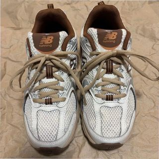 New Balance 530 Niko and... Talla 36