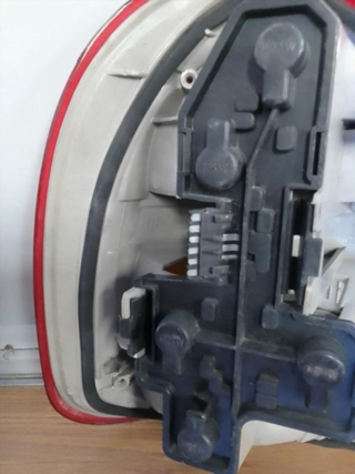Piloto trasero derecho Opel Corsa B (1993-