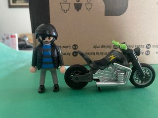Playmobil motorista con moto custom