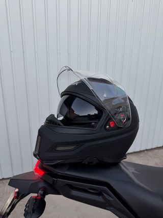 Casco SMK Negro Nuevo