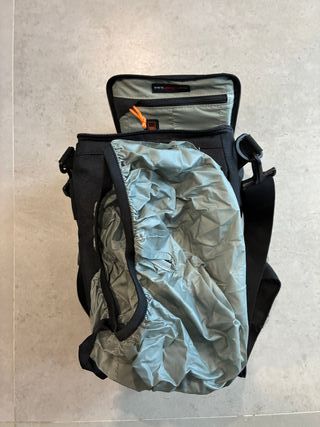 Bolsa Lowepro Topleader Zoom 55 AW Negra