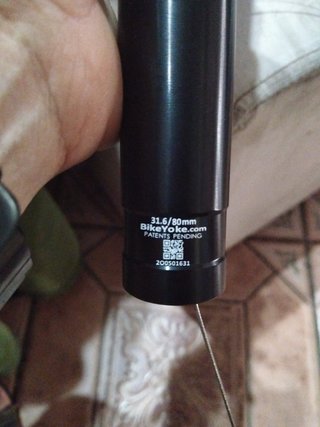 Tija telescópica Yoke Divine nueva