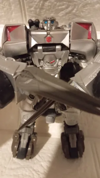 Action figure Transformers Sideswipe in metallo