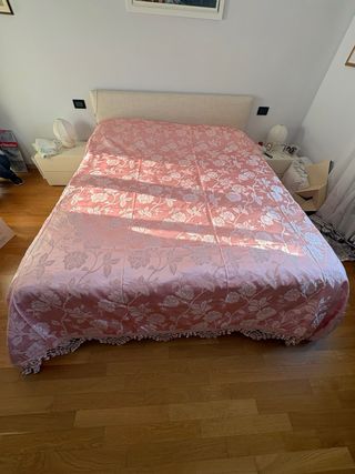 Copriletto Raso Rosa Floreale