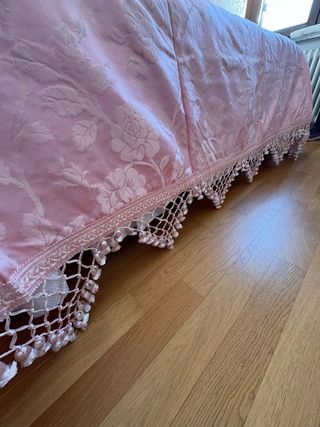 Copriletto Raso Rosa Floreale