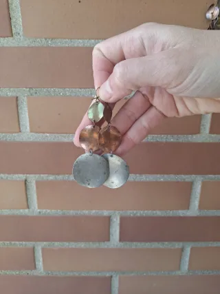 Conjunto collar y pendientes latón multicolor