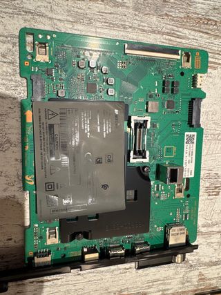 Placa Samsung UE70TU7105KXXC