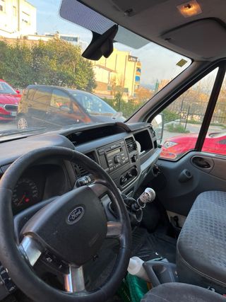 Ford Transit 2010