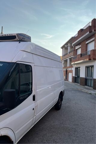 Ford Transit 2010