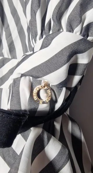 Lotto 2 Top Donna in pizzo (Kate + Relish) - Tagli