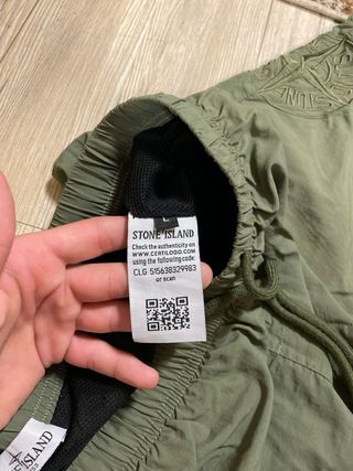 Pantalón corto Stone Island