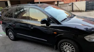 SsangYong Rodius 2011