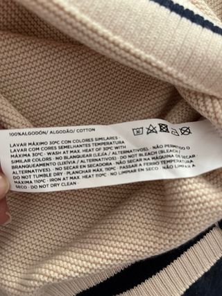 Jersey El Corte Inglés beige con botones