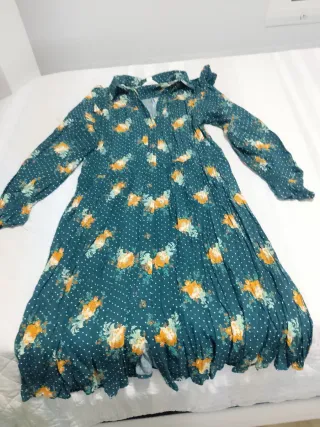 Lote 2 Vestidos Camiseros Springfield