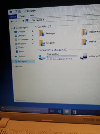 Toshiba Satellite C855D-16D