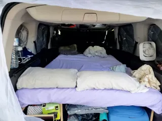 Moble camper + matalàs + aïllants