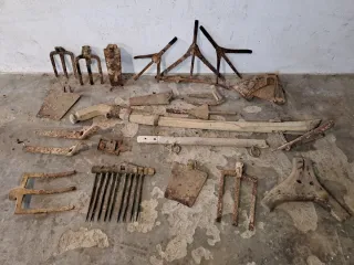 Azada antigua para caballo