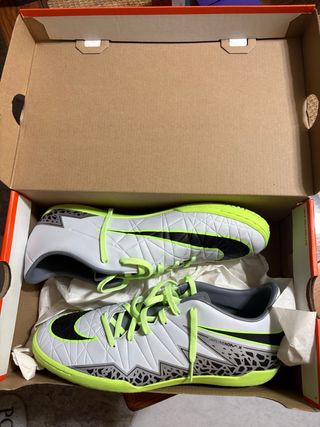 Zapatillas Nike Hypervenom Phelon II IC Talla
