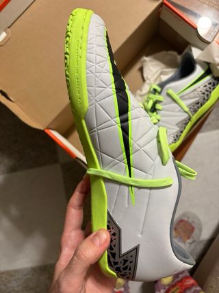 Zapatillas Nike Hypervenom Phelon II IC Talla