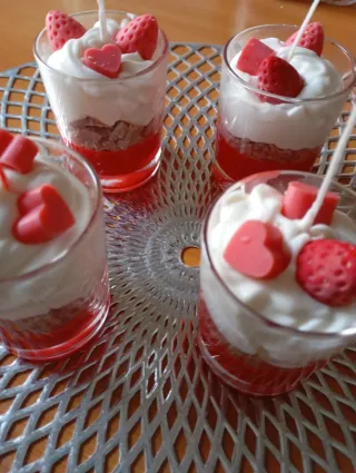 Candele decorative fragola e cuore