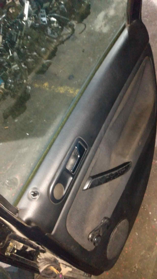 PUERTA TRASERA DERECHA VOLKSWAGEN PASSAT BERLINA