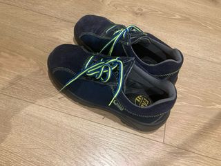 Zapatos de seguridad azul y verde talla 37