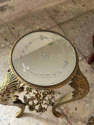 Mesilla/Aparador de bronce dorado con Espejo
