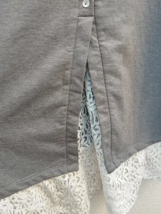 Camiseta Venca gris con bordado