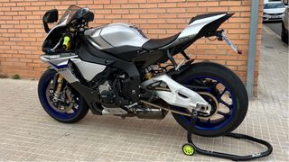 Yamaha R1M 2015