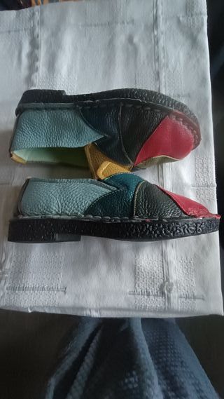 Zapatos de piel hechos a mano multicolor