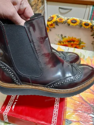 Stivaletti pelle bordeaux/nero 38