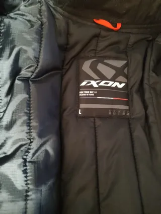 Chaqueta Ixon Cell 2M-2X Negra Roja