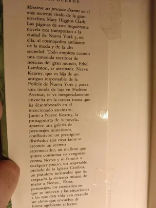 MIENTRAS MI PRECIOSA DUERME
