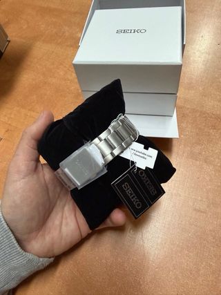 Reloj Seiko Neo Classic SUR559P1 Azul/Plata