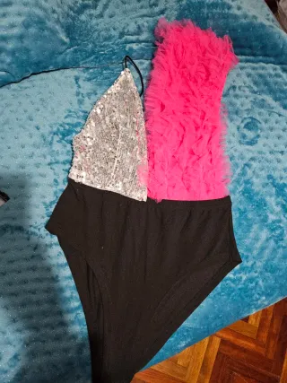 Body con lentejuelas y tul