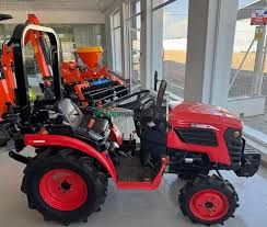 MINI TRACTOR AGRÍCOLA NUEVO MATRICULADO 4X4 30CV D